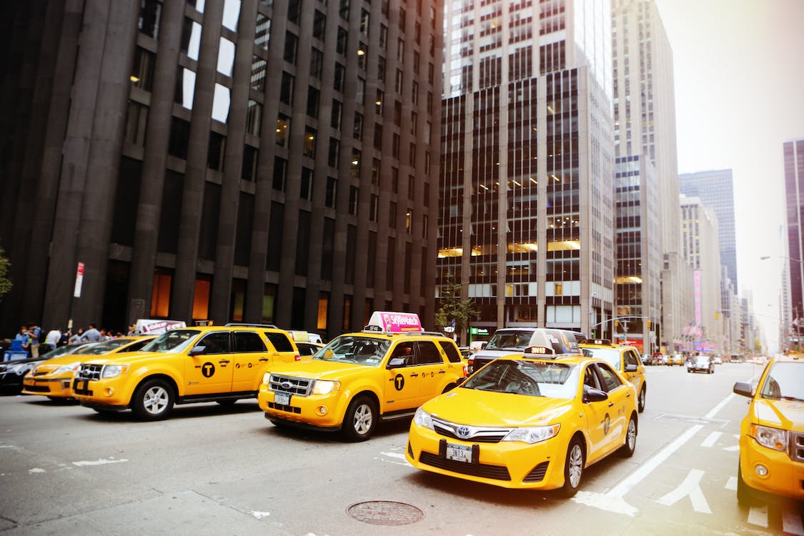 電召的士或貨車公司 (Taxi or Van Company) 小紅書/抖音/大眾點評 香港宣傳推廣服務，小紅書/抖音/大眾點評博主/網紅KOL推介推薦，為您的品牌/產品/服務在小紅書/抖音/大眾點評宣傳推廣營銷增加曝光和客源!